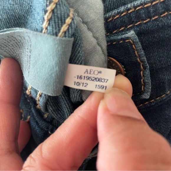 American Eagle Outfitters Blue Denim Jacket‎ - Picture 6 of 6